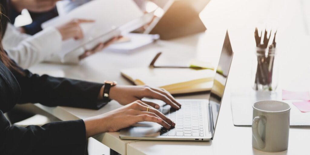plateforme de dématérialisation partenaire Sinergis IT